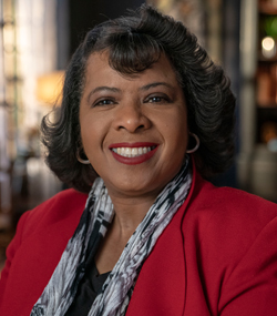 Joyce Lee